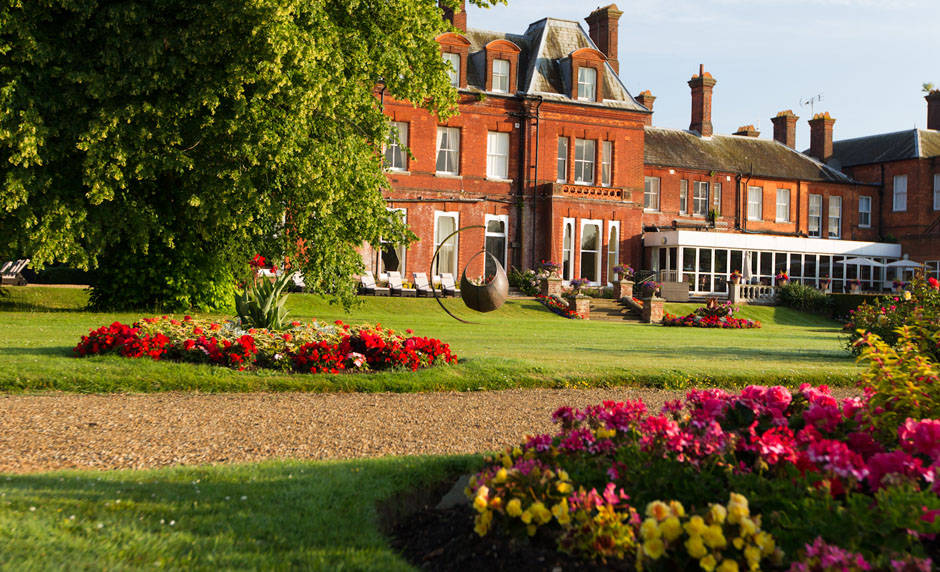 Champneys Tring gardens