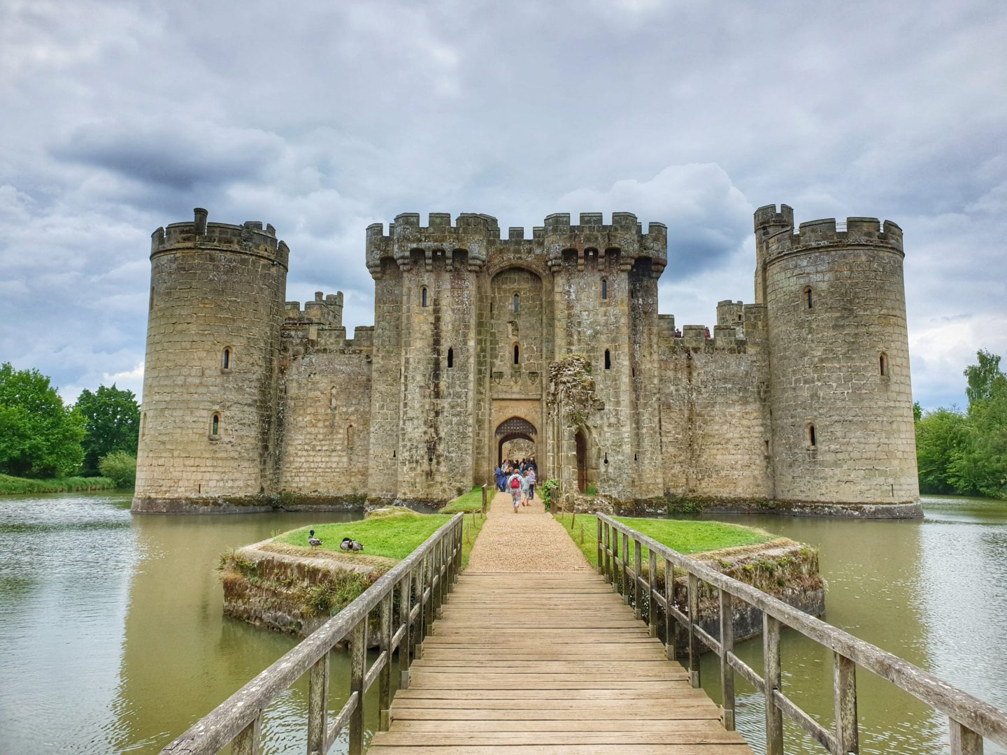 Visiting Bodiam Castle during our camping holiday 