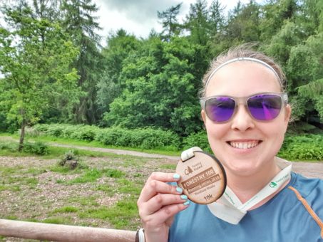 Selfie with wooden medal at Wendover Woods 10k