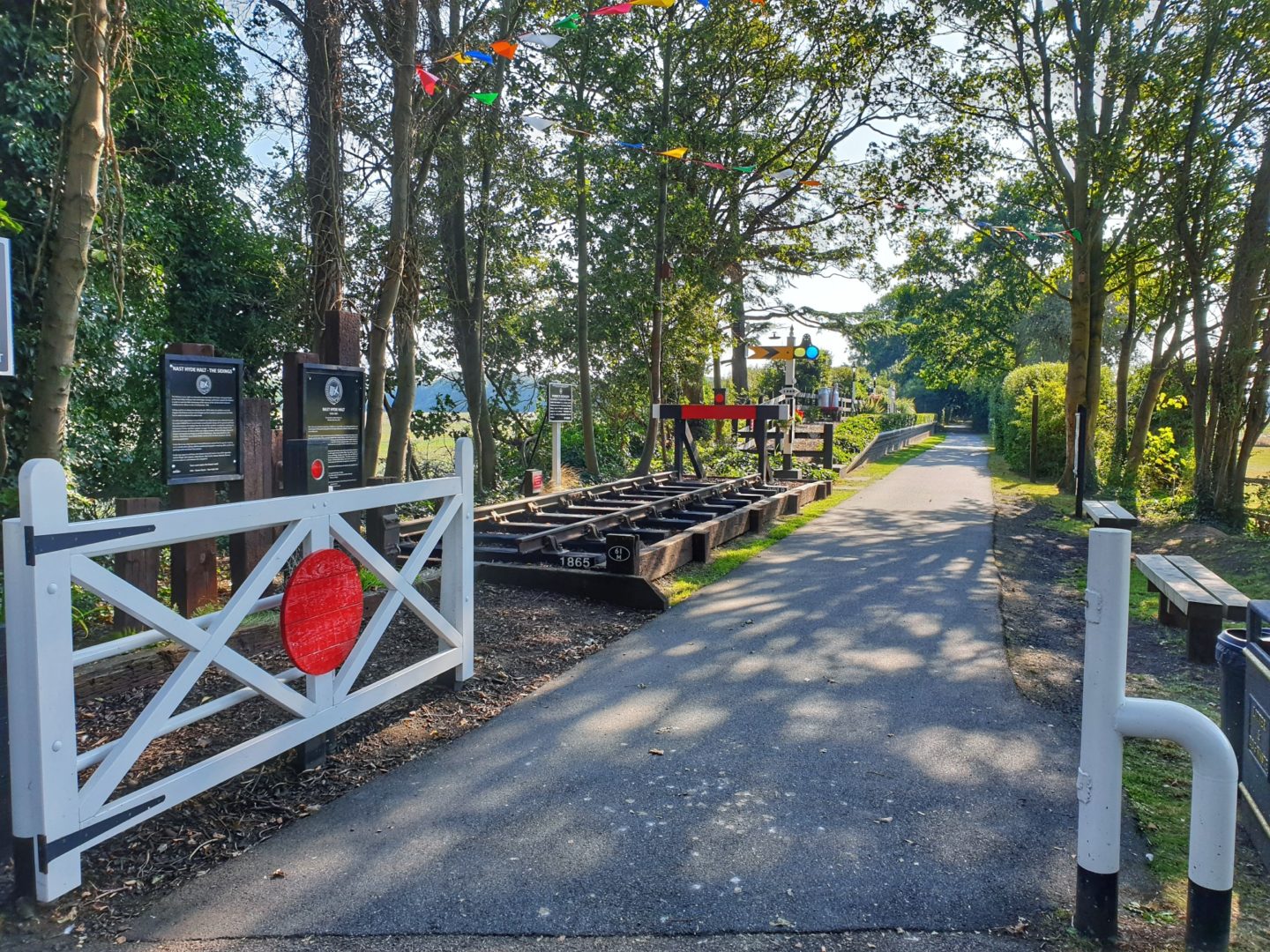 Nast Hyde Halt station on the Alban Way