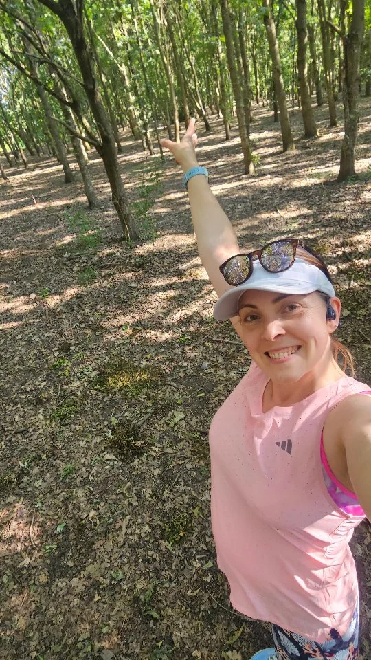 [Summer Running Vibes] ☀️

Off-road, sun-soaked, and shady where I can find it 😅

Trail > Tarmac every time - especially when it’s this hot! 😎🥵

Run/walk, pause-for-pics, soak-it-all-in kind of energy 🌼 Who's joining?✌️
.
.
.
#SummerRunning #TrailRunning #RunWalkRepeat #ChasingShade #SlowRunningClub #ThisIsMyPace #RunningForJoy #MumRunner #NatureFix #SheRuns #ThisMumRuns #MotherRunner #MotherhoodJourney #OutdoorBloggers